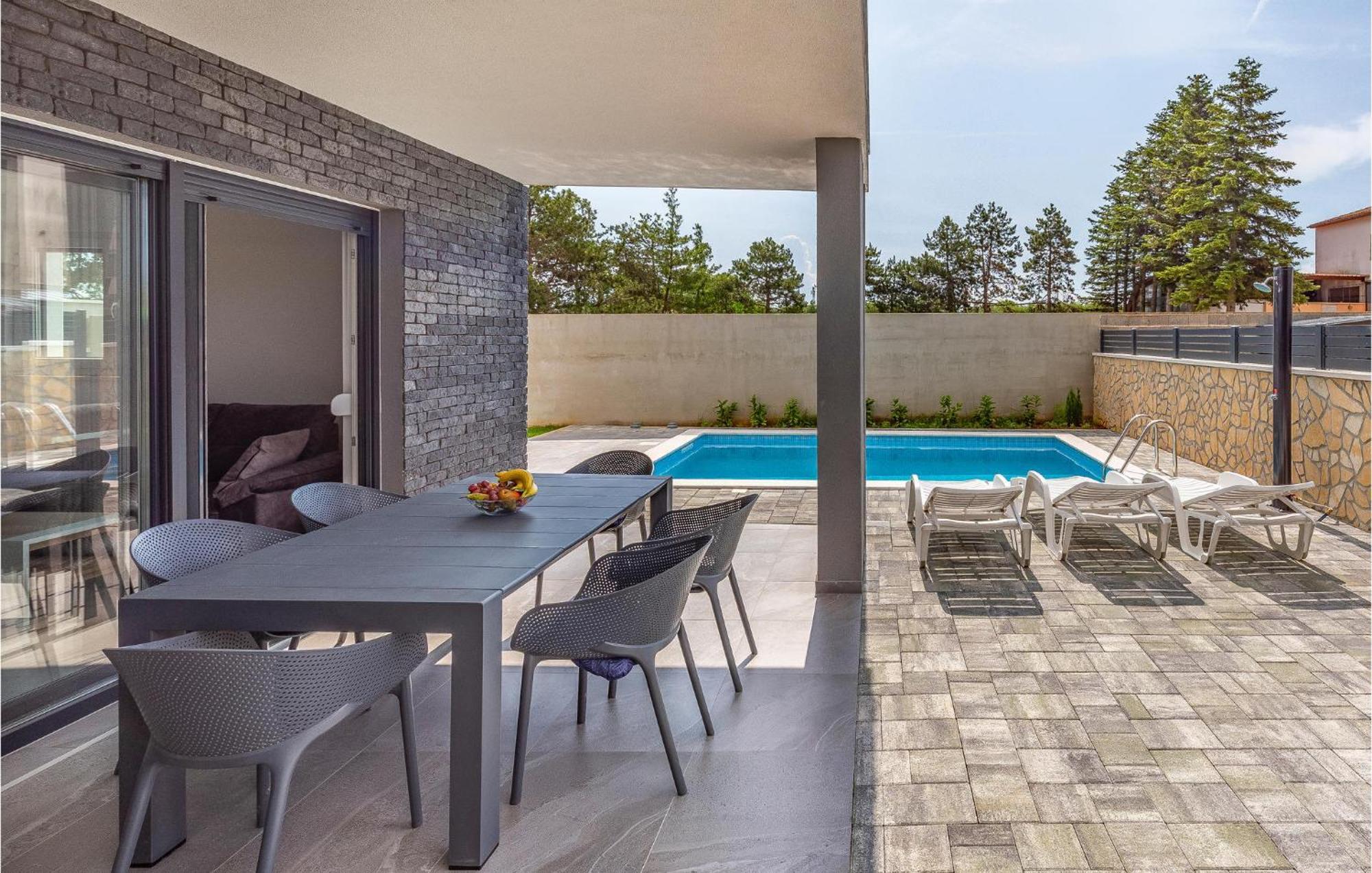 Gorgeous In With Kitchen Ferienhaus Pula